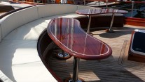 Zephyria II - front seating area